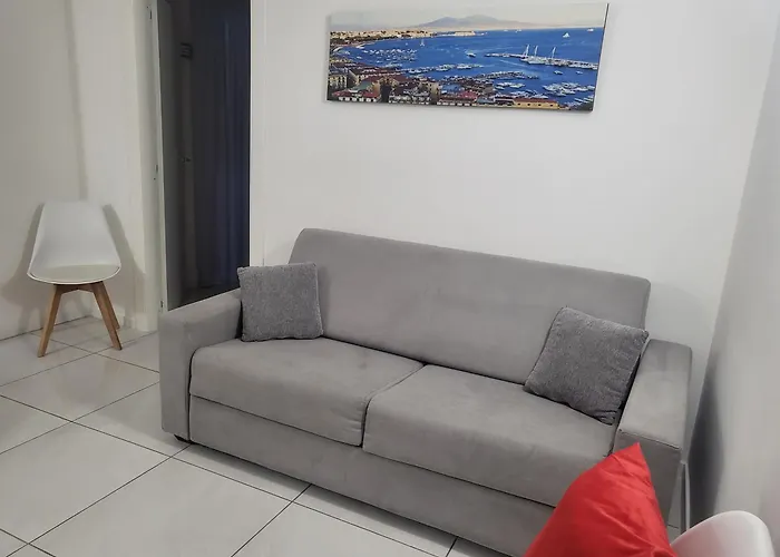 Live Naples